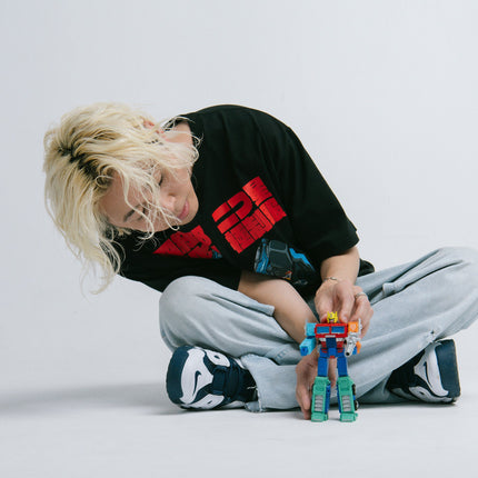 Transformers × BUMP OF CHICKEN — Convoy Figure (Multi-Color Edition) | Limited Collaboration Japan Exclusive